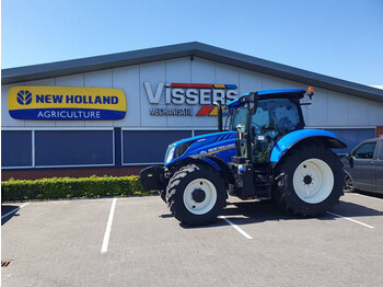 Traktor NEW HOLLAND T6