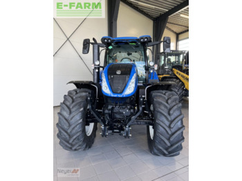 Traktor NEW HOLLAND T6