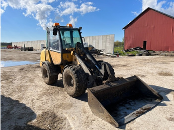 Kolesový nakladač VOLVO L25B