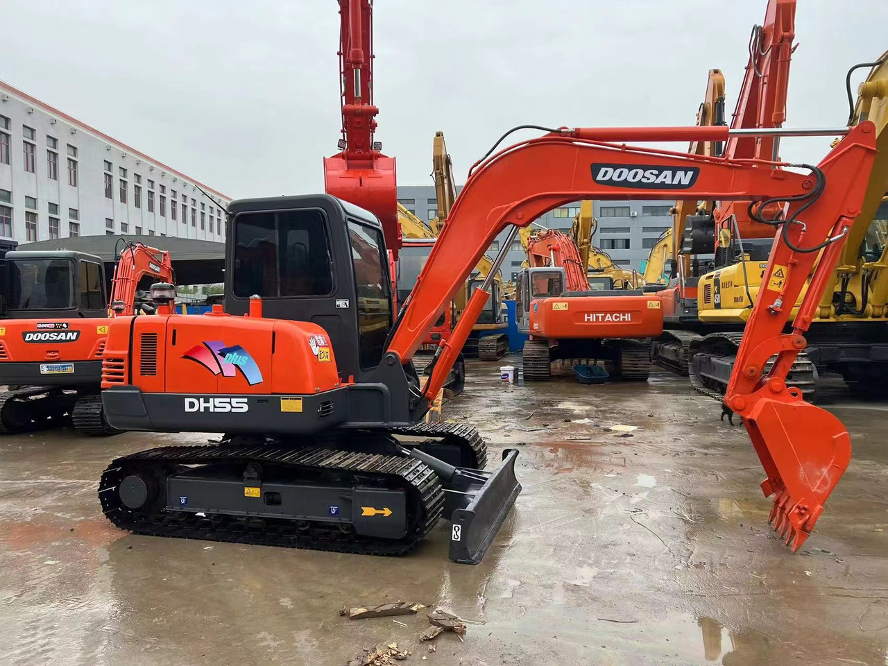 Pásové rýpadlo Cheap price doosan dh55 dh60 good condition used excavator for sale: obrázok 7