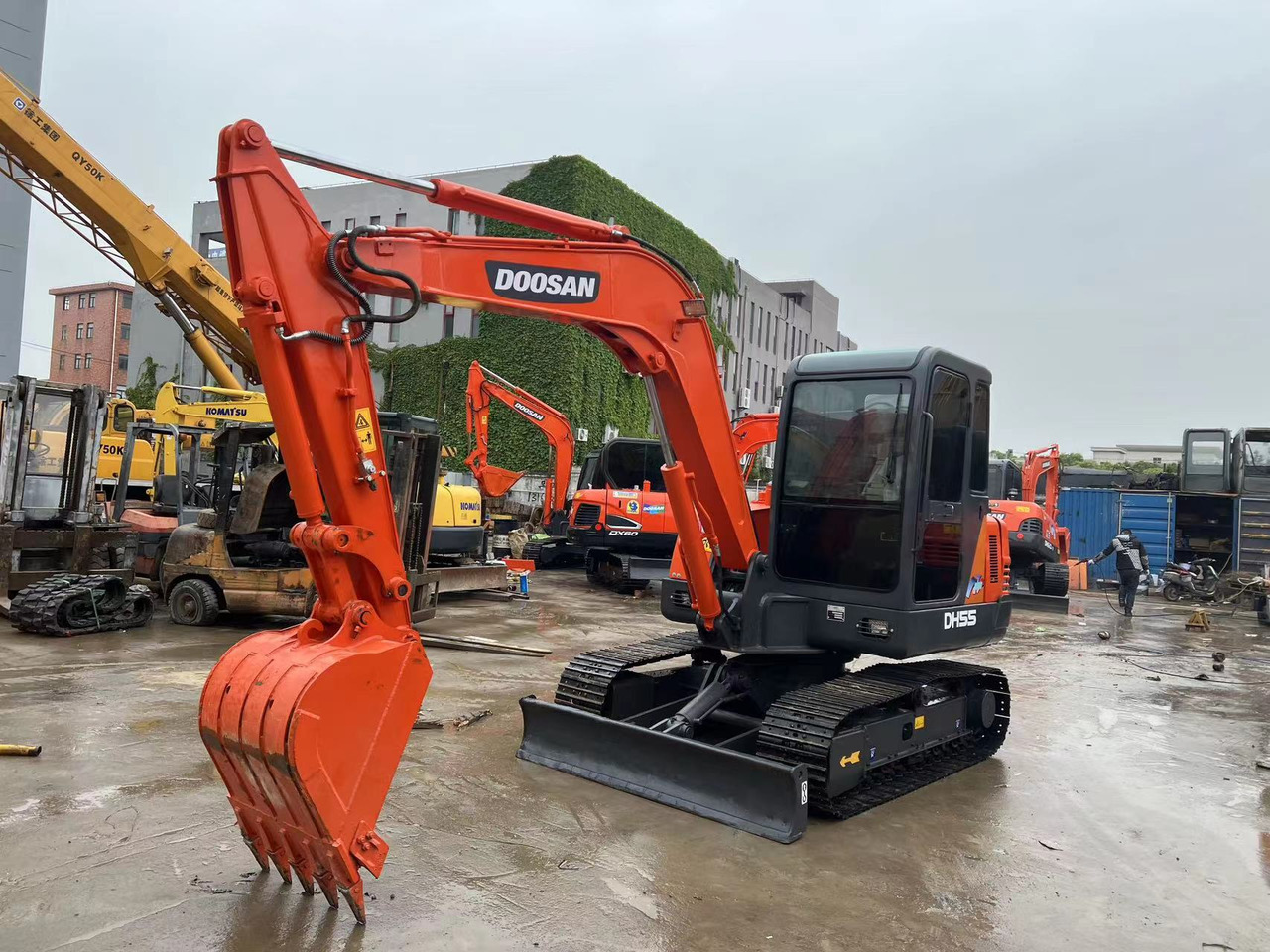 Pásové rýpadlo Cheap price doosan dh55 dh60 good condition used excavator for sale: obrázok 4