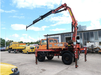 Valníkový/ Plošinový nákladný automobil UNIMOG U1450