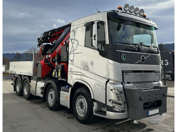 Auto s hydraulickou rukou VOLVO