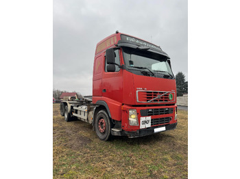 Hákový nosič kontajnerov VOLVO FH12 460