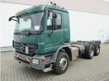 Podvozek s kabinou MERCEDES-BENZ Actros 2644