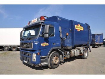 Auto na odvoz odpadu VOLVO FM9