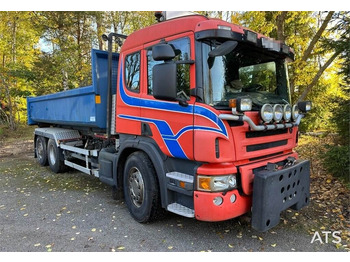 Hákový nosič kontajnerov SCANIA P 420