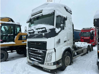 Hákový nosič kontajnerov VOLVO FH 460