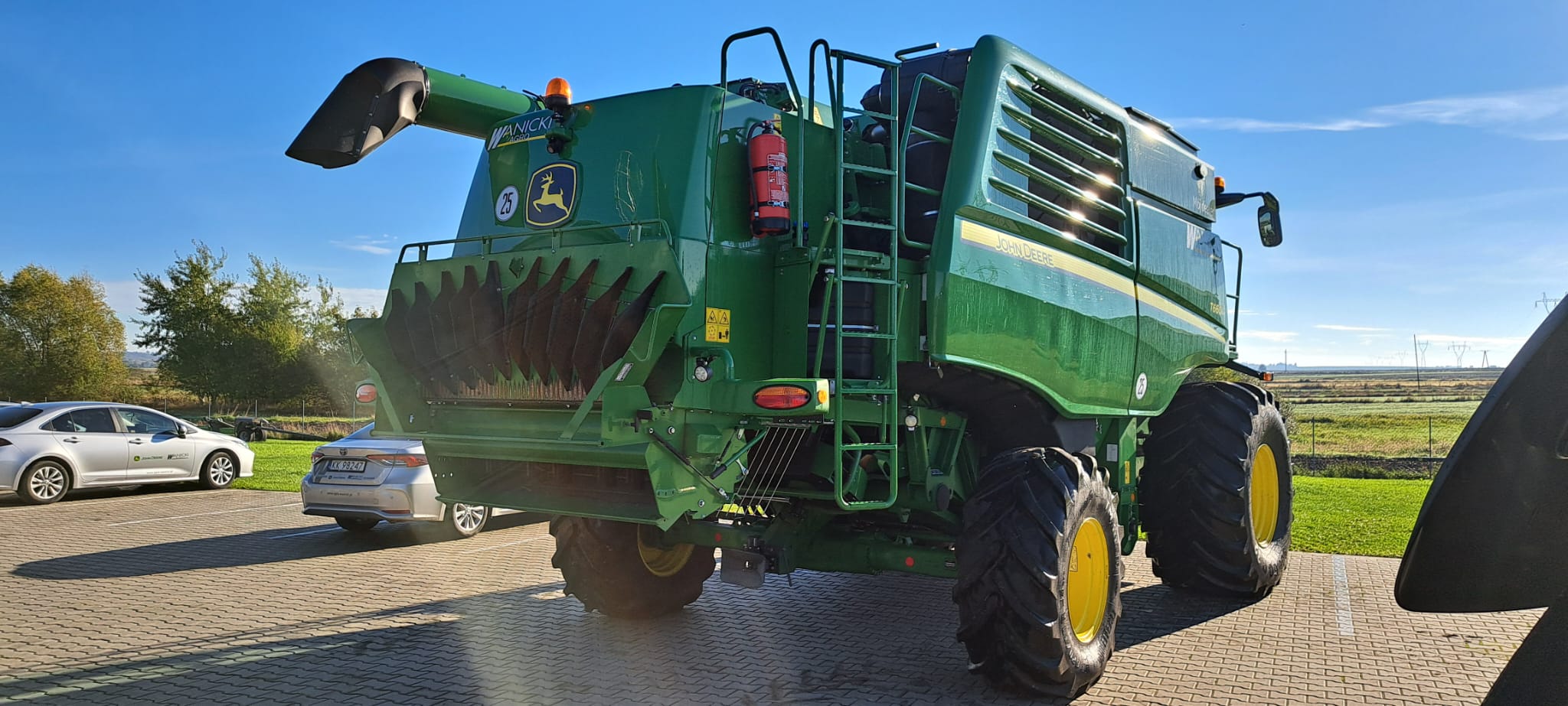 Obilný kombajn JOHN DEERE T660