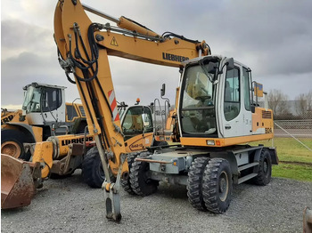 Kolesové rýpadlo LIEBHERR A 904 C Litronic