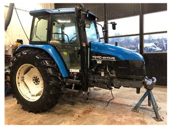 Traktor NEW HOLLAND TS