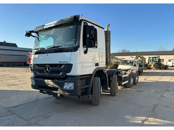 Podvozek s kabinou MERCEDES-BENZ Actros 3241