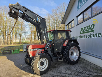 Traktor CASE IH