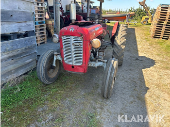 Traktor Traktor Massey-Ferguson 35x: obrázok 2