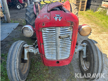 Traktor Traktor Massey-Ferguson 35x: obrázok 4