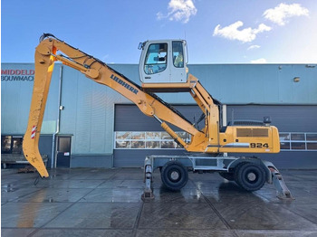 Překládkové rýpadlo LIEBHERR A 924