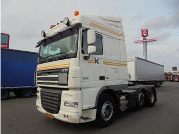 Ťahač DAF XF 105 460