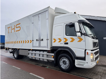 Skříňový nákladní auto VOLVO FM9