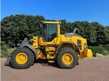 Kolesový nakladač VOLVO L70H