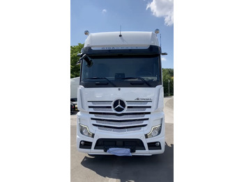 Ťahač MERCEDES-BENZ Actros 1848