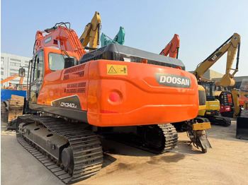 Pásové rýpadlo DOOSAN DX340LC