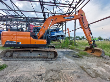 Pásové rýpadlo DOOSAN DX140LC-5