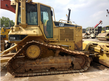 Buldozér CATERPILLAR D5N