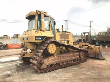 Buldozér CATERPILLAR D6N