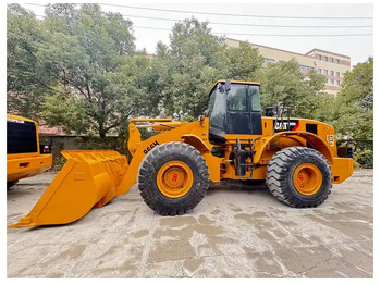 Kolesový nakladač CATERPILLAR 966H