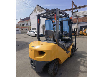 Dieselový vysokozdvižný vozík Used Forklift komatsu 3 Ton Triplex Mast Stage 4.5m Secondhand Japan Forklift: obrázok 5