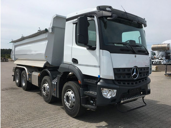 Sklápač MERCEDES-BENZ Arocs 4142