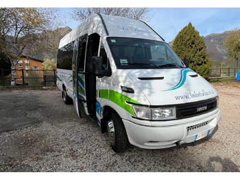 Minibus IVECO Daily