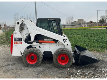 Šmykom riadený nakladač BOBCAT S300