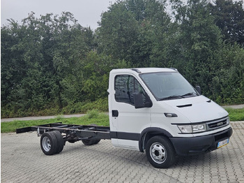 Podvozek s kabinou IVECO Daily 35C17