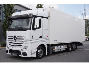 Chladirenské nákladné vozidlo MERCEDES-BENZ Actros 2545