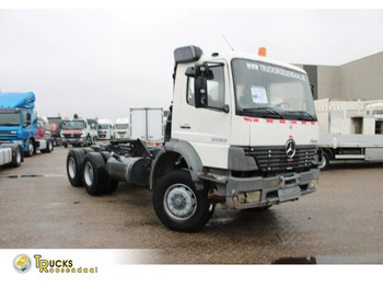 Podvozek s kabinou MERCEDES-BENZ Axor