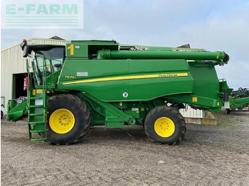 Obilný kombajn JOHN DEERE T670