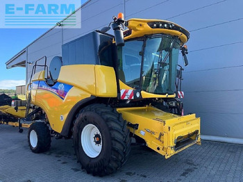 Obilný kombajn NEW HOLLAND CX series