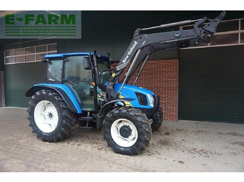 Traktor NEW HOLLAND T5000