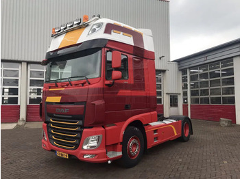 Ťahač DAF XF 460