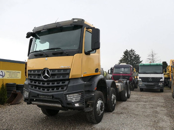 Podvozek s kabinou MERCEDES-BENZ Arocs 4151