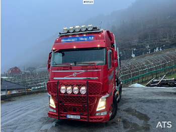 Nákladné vozidlo na prepravu dreva VOLVO FH 540