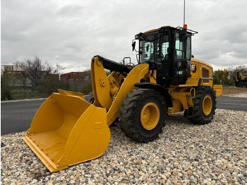 Kolesový nakladač CATERPILLAR 930M