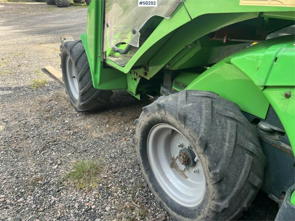 Nakladač Avant 528 - Skid steer (SEE VIDEO): obrázok 18