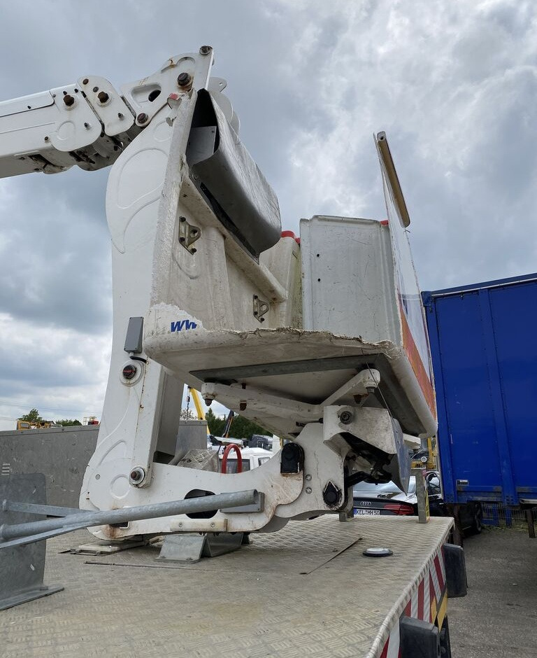 Automobilová plošina IVECO EUROCARGO 150/280: obrázok 11