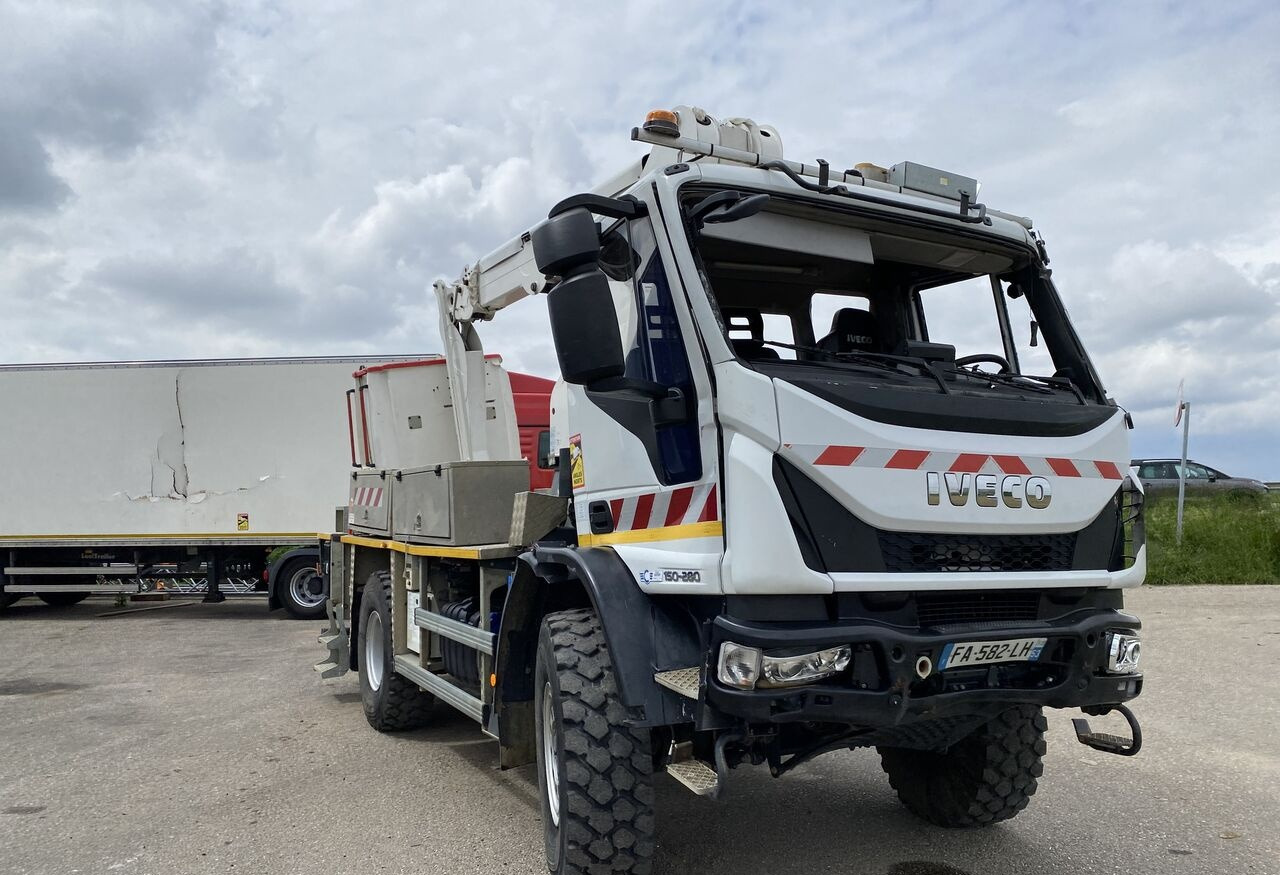 Automobilová plošina IVECO EUROCARGO 150/280: obrázok 46