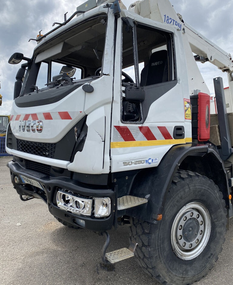 Automobilová plošina IVECO EUROCARGO 150/280: obrázok 7