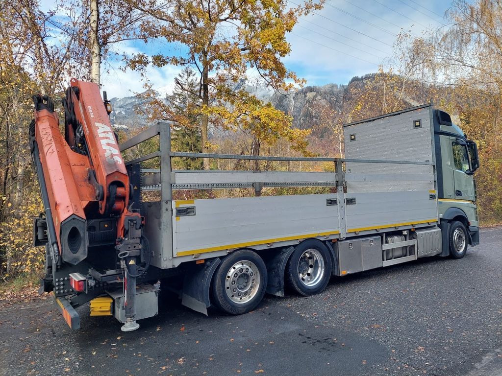 Auto s hydraulickou rukou, Valníkový/ Plošinový nákladný automobil Mercedes-Benz Actros 2545 6x2, E6, Effer 265/6S: obrázok 6