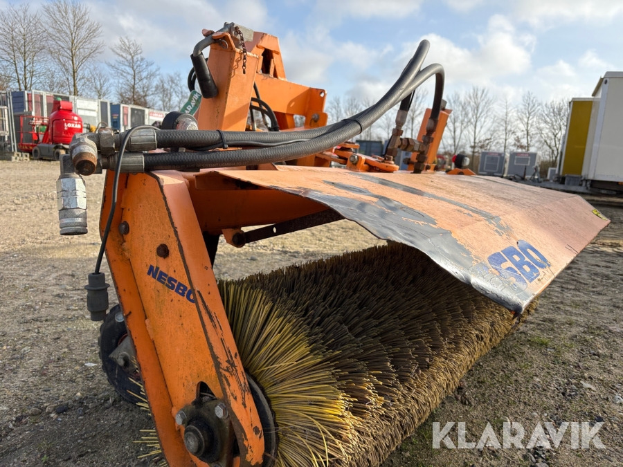 Čistiaca technika Kost Nesbo FH1600-2: obrázok 8