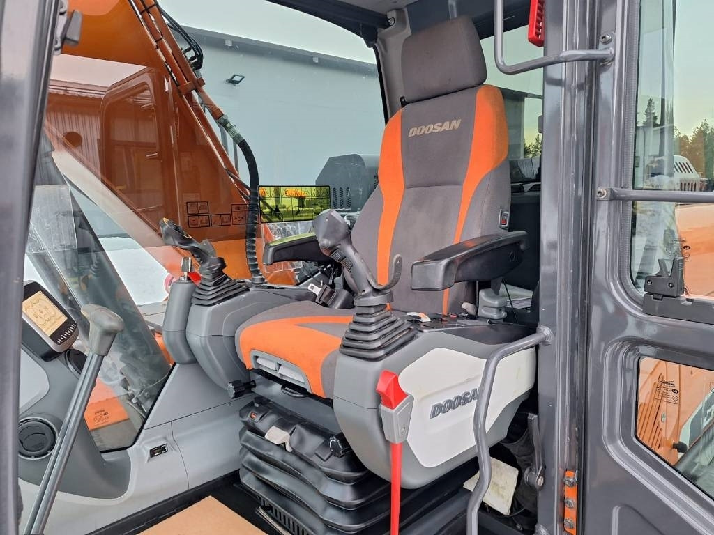 Leasing Doosan DX160LCH-5 METSÄALUSTA PYÖRITTÄJÄLLÄ  Doosan DX160LCH-5 METSÄALUSTA PYÖRITTÄJÄLLÄ: obrázok 14